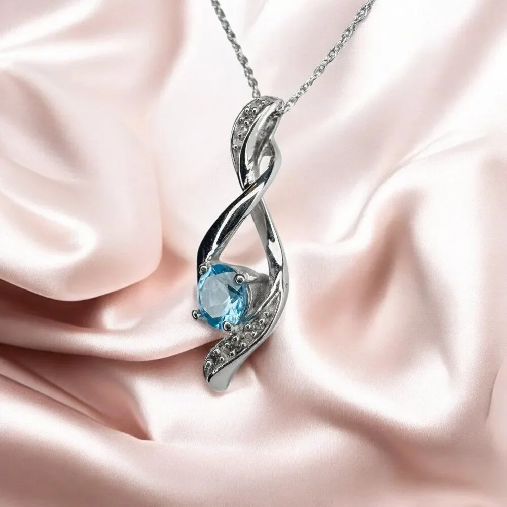 10K Gold- 1/2CT Blue Topaz Diamond Necklace -18